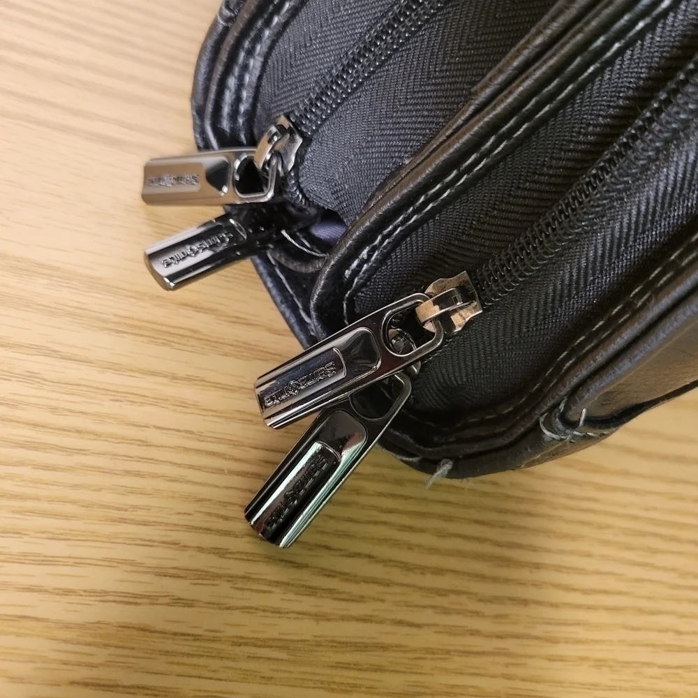 𝅺samsonite School/Business Handbag Organizer - Excellent Condition